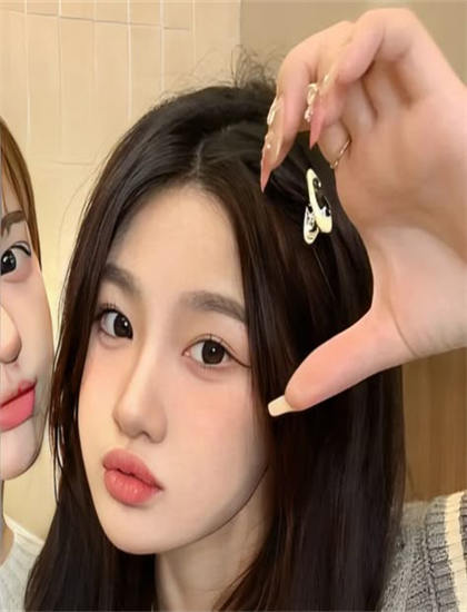 久久久精品欧美一区二区三区_野花日本大全免费观看3中文版_灼热的爱丽丝第一季四集免费观看